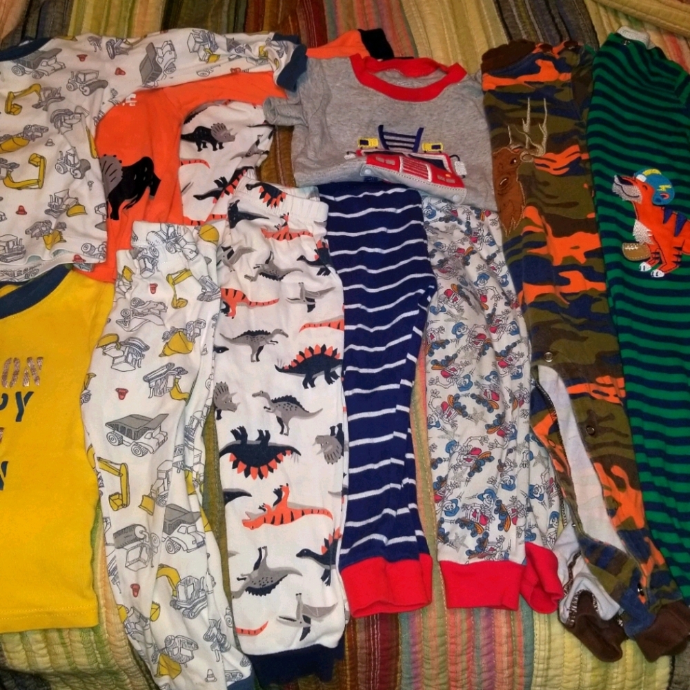 11 piece Boys 24 month and 2T pajama lot